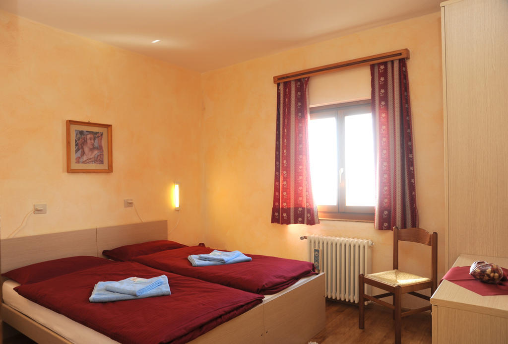 Hotel Rifugio Fedaia Malga Ciapela Pokoj fotografie